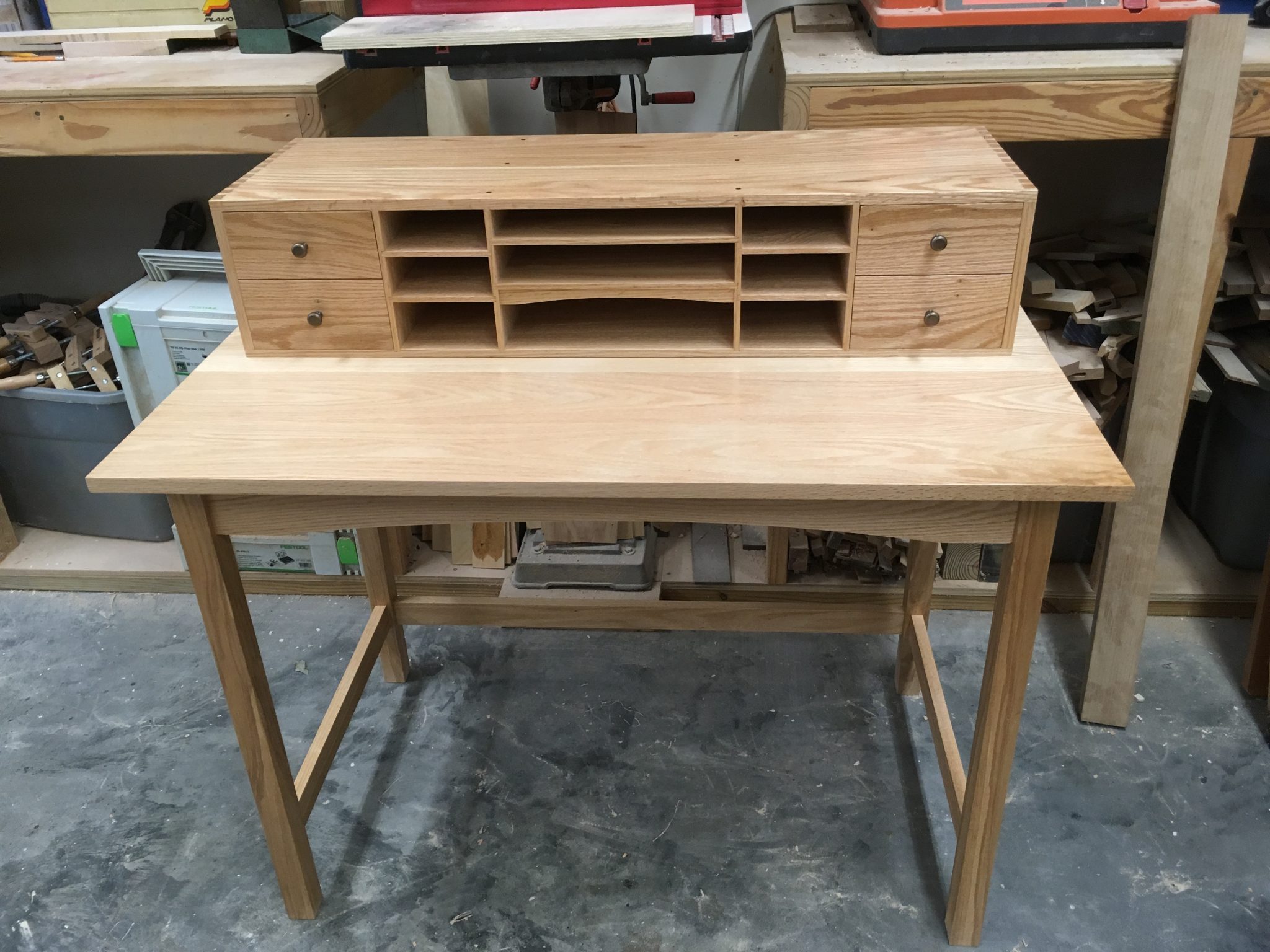 Writing desk with hand cut dovetails in car case and drawers